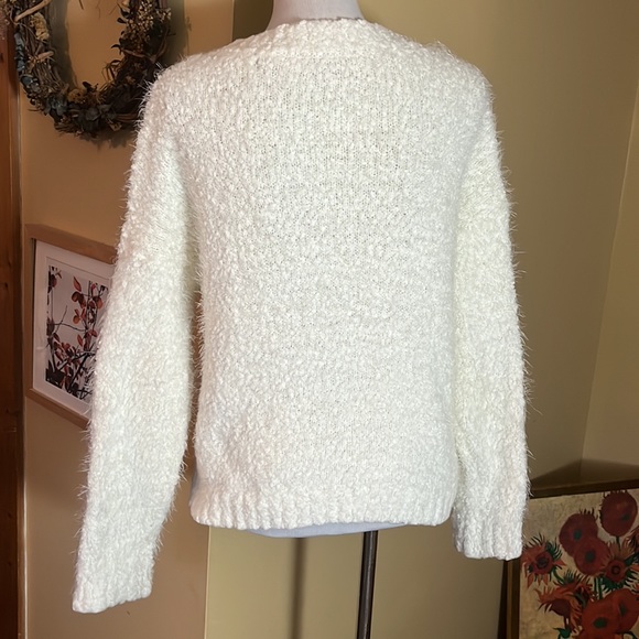 SHOW ME YOUR MUMU Size Medium Fuzzy Crop Varsity Sweater Nubby Ecru Ivory Soft - Picture 4 of 16